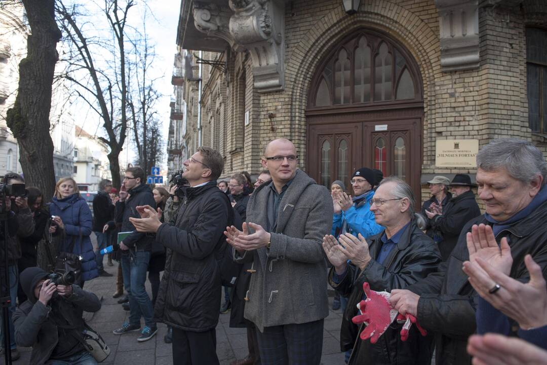 Žurnalistų protestas prie STT