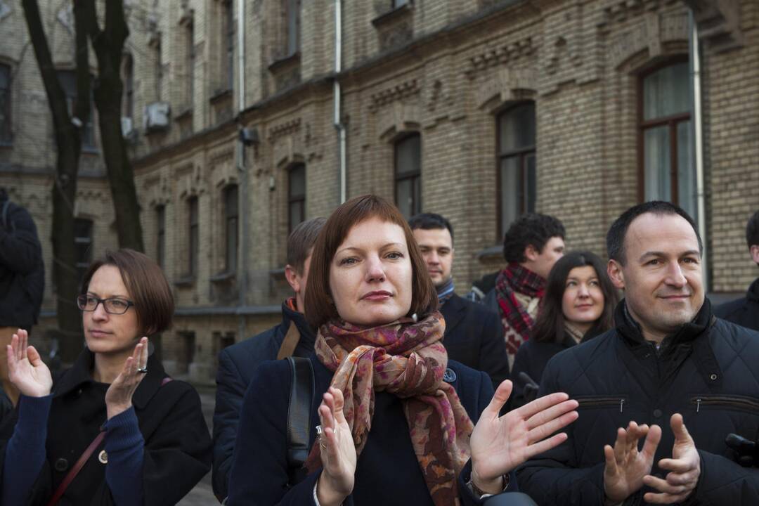 Žurnalistų protestas prie STT