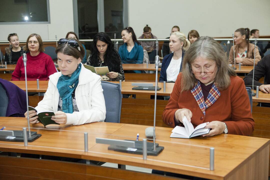 Konstitucijos egzaminas Vilniaus savivaldybėje