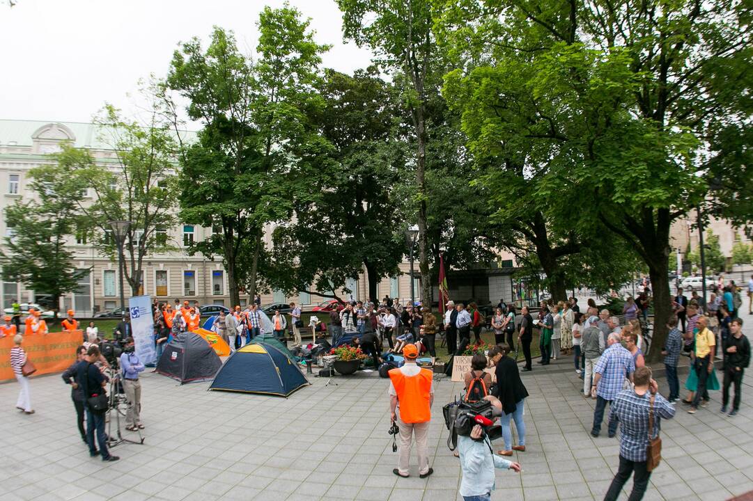 Tęsiasi protestas prieš naująjį Darbo kodeksą