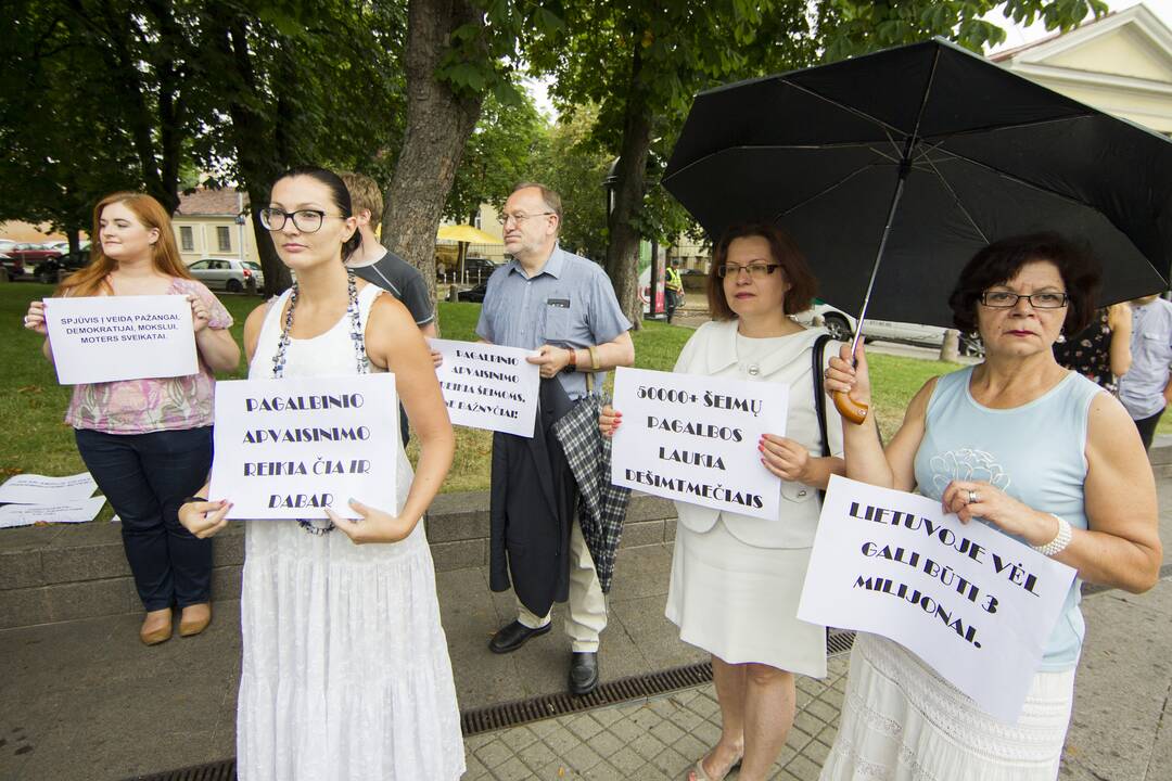 Piketas prieš Pagalbinio apvaisinimo įstatymą