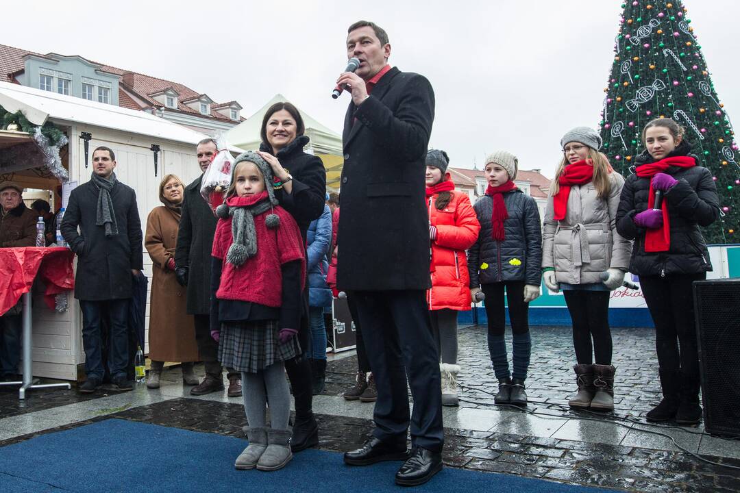 Kalėdų eglutės įžiebimas Vilniaus rotušėje