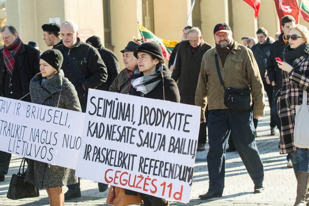 Seimas pradeda diskusijas dėl žemės referendumo