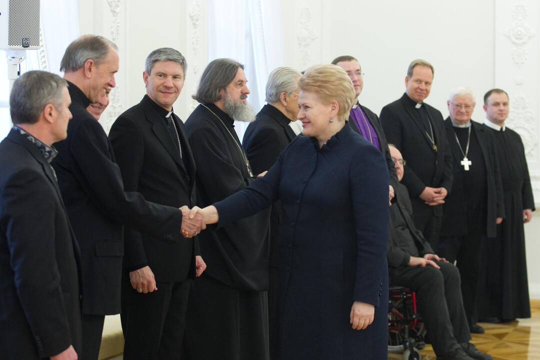 Prezidentė susitiko su krikščioniškųjų bendruomenių vadovais