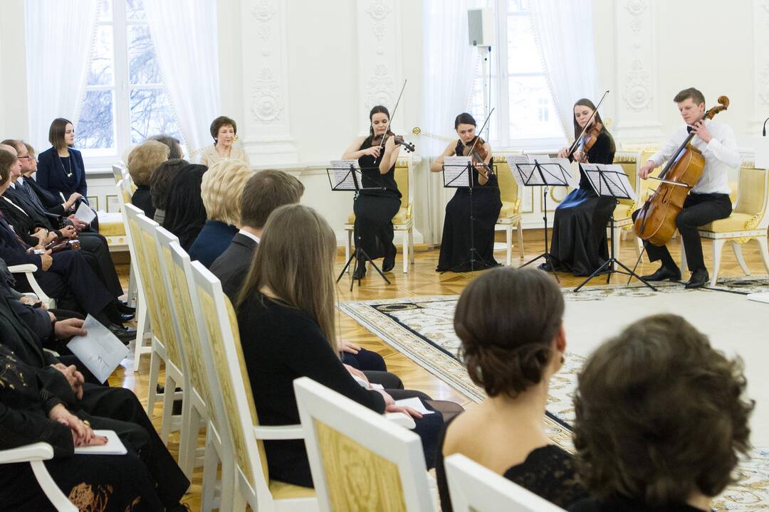 Prezidentė pasveikino nusipelniusius muzikantus