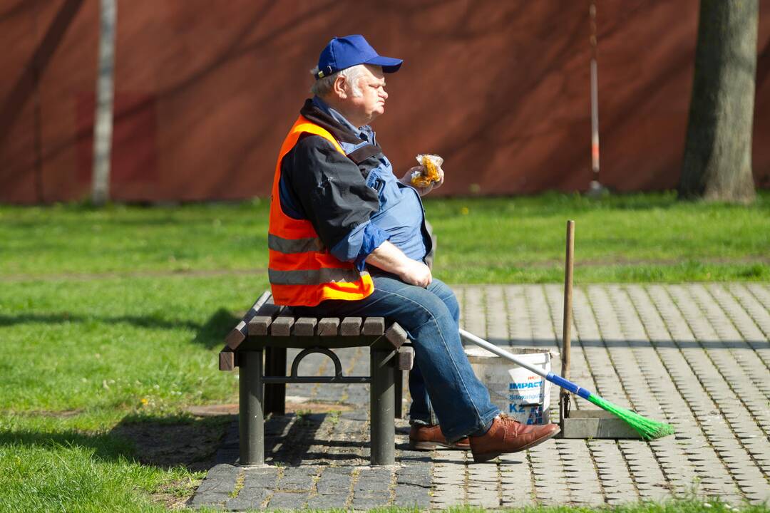 Profsąjungų protestas prie Seimo