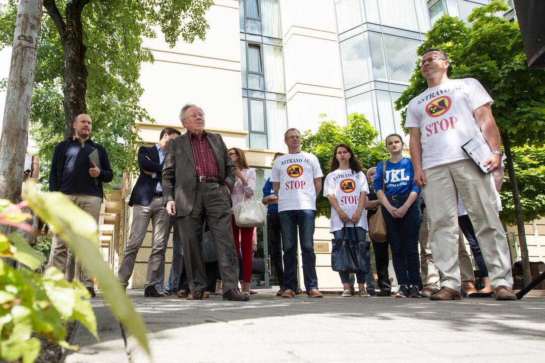 Konservatorių protesto akcija prieš Astravo AE