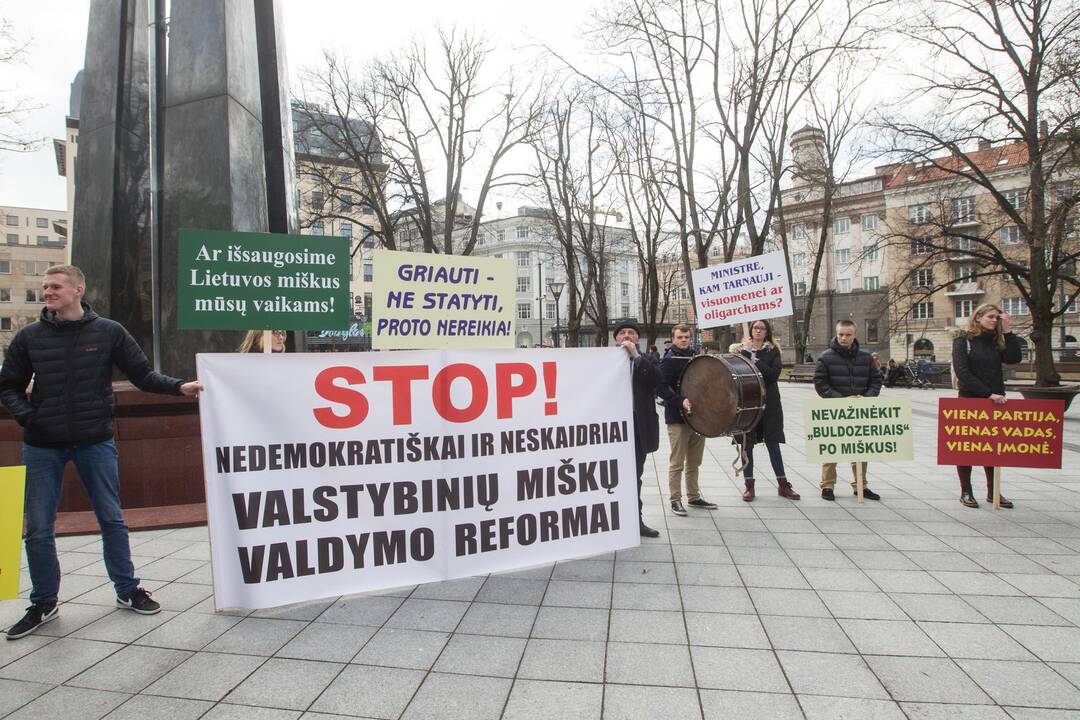 Protestas prieš miškų valdymo reformą