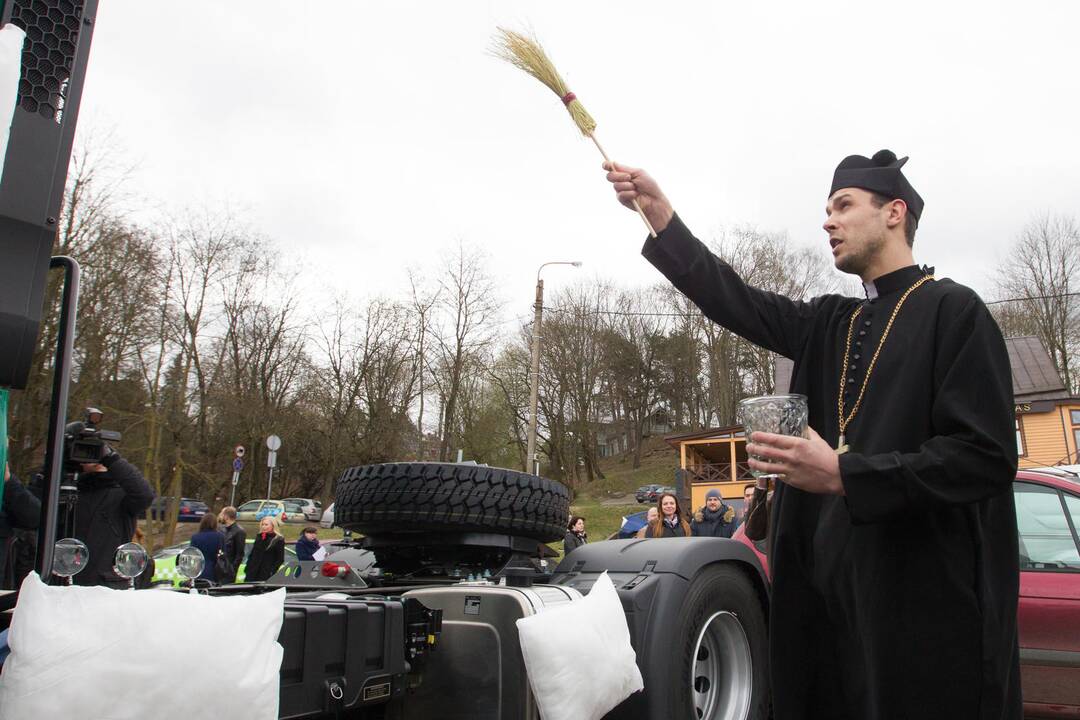 Vežėjai rinkosi į protesto akciją