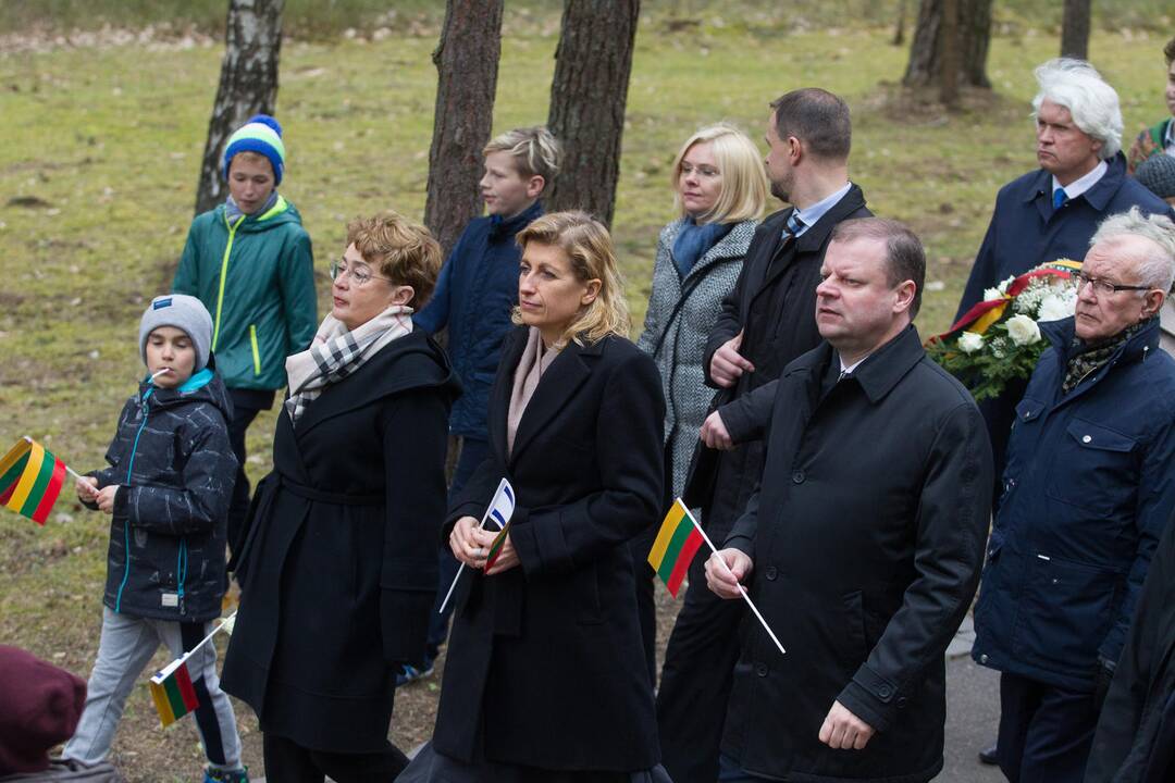 Panerių memoriale vyko Gyvųjų maršo procesija