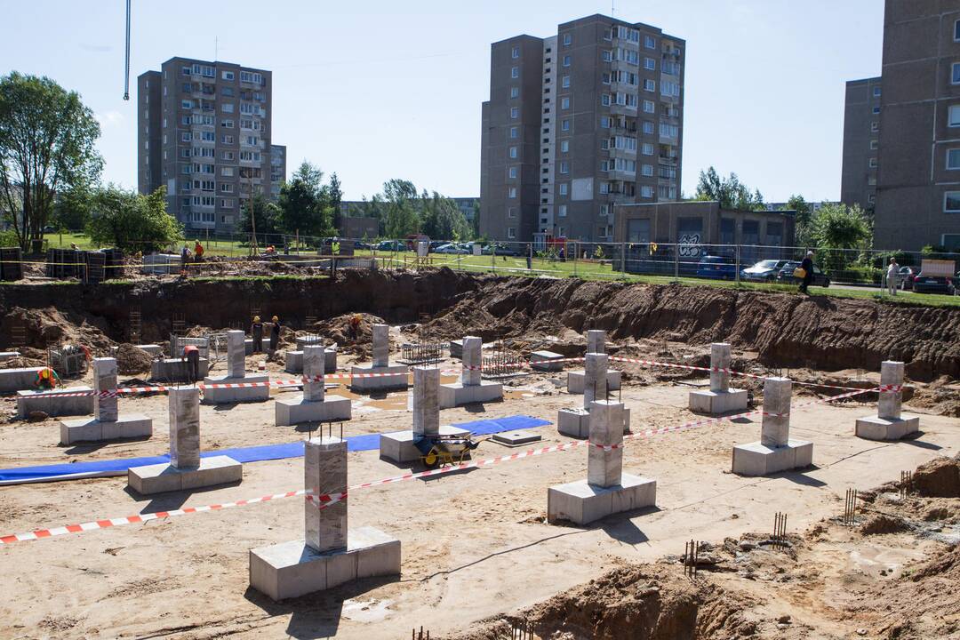 Prasidėjo Fabijoniškių baseino statybos