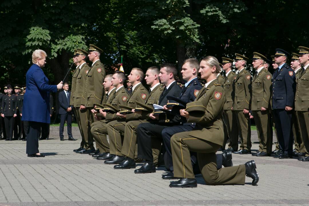 Karo akademijos absolventų priesaika