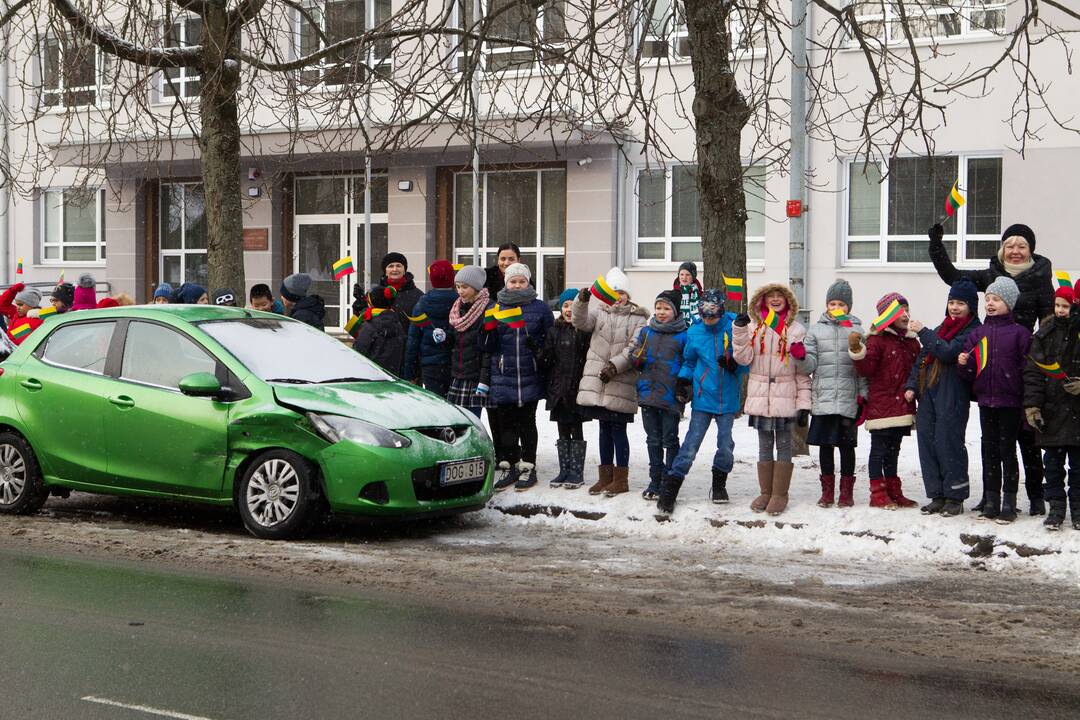 Vaikų rankų tiltas Lietuvai