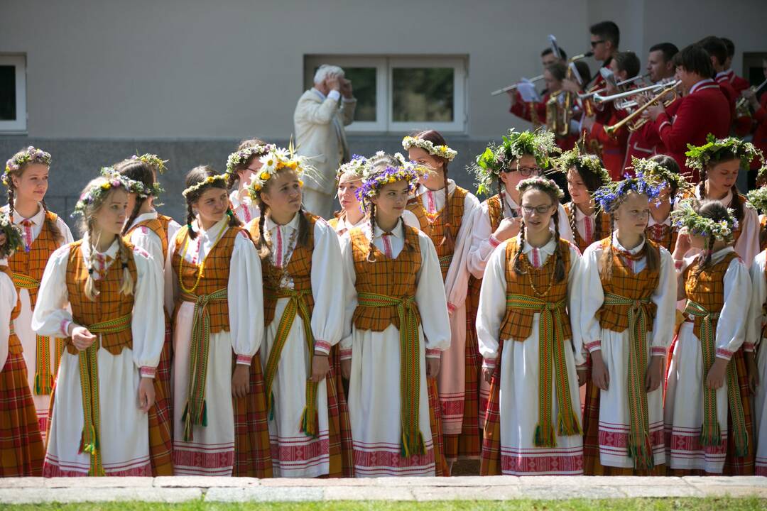 D. Grybauskaitė paskelbė Dainų šventės pradžią