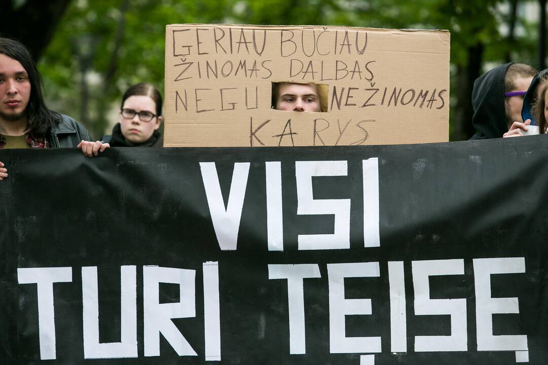 Nepritariančių šauktinių kariuomenės grąžinimui protestas