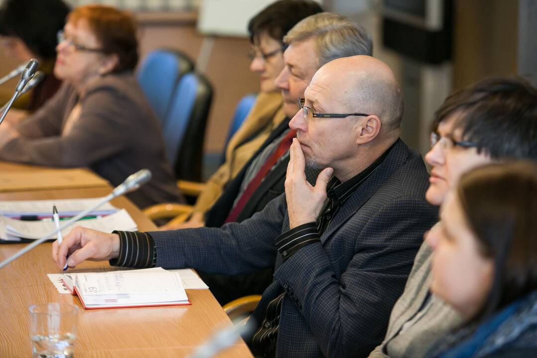 Premjeras susitiko su streikui besiruošiančių mokytojų atstovais