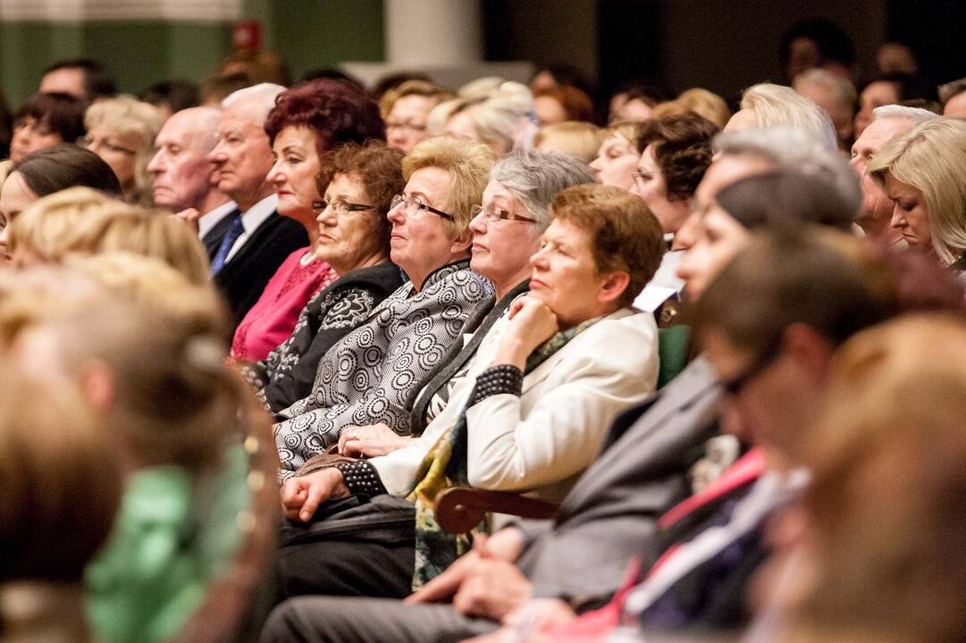 Gydytojų pagerbimas Kauno Filharmonijoje