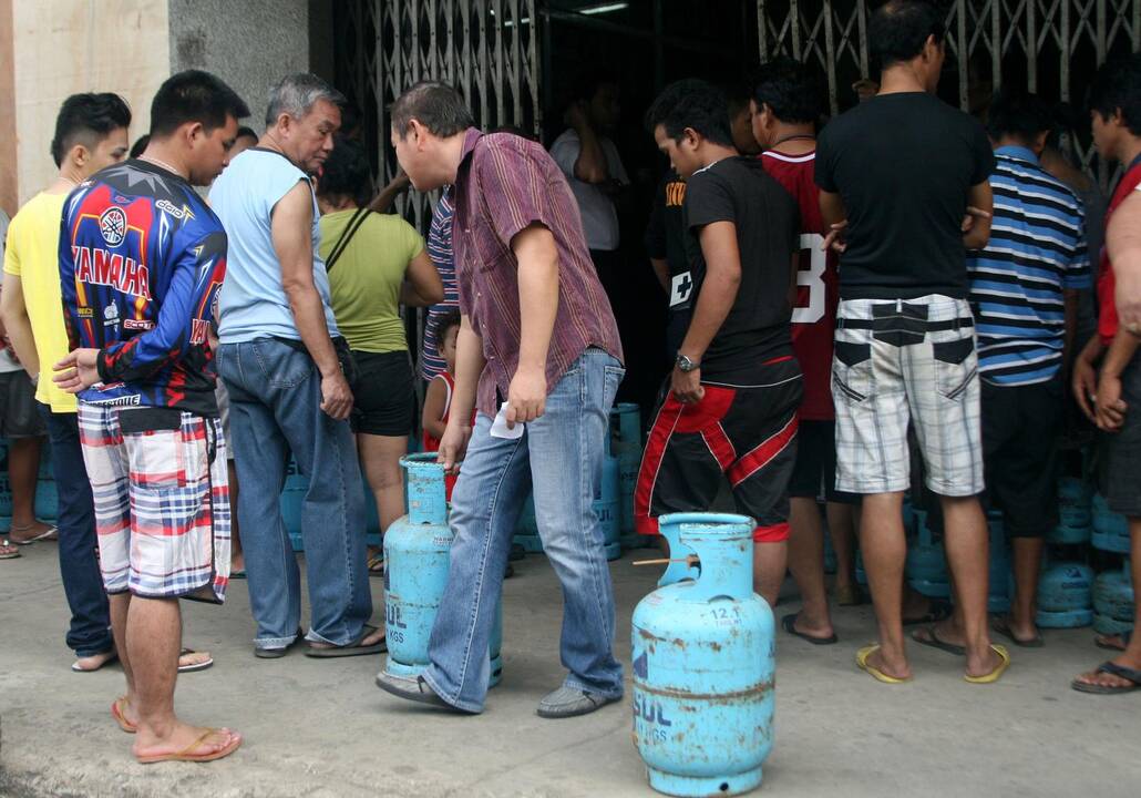 Filipinai ruošiasi supertaifūnui „Haiyan“