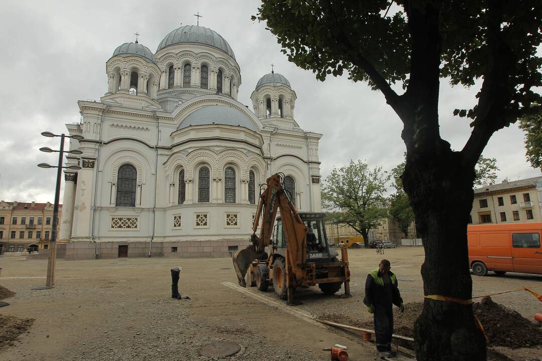 Įgulos bažnyčia laukia remonto