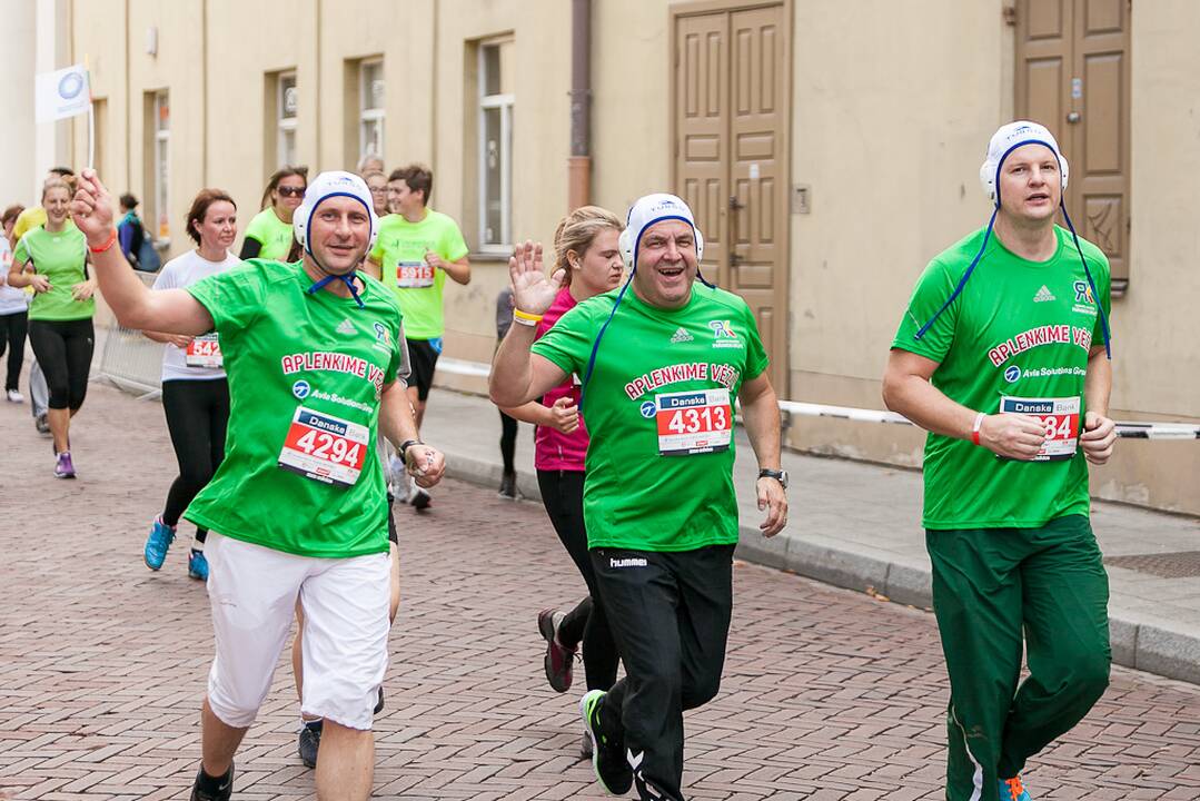 „Danske Bank Vilniaus maratone" – dušai, internetas, graviruoti medaliai