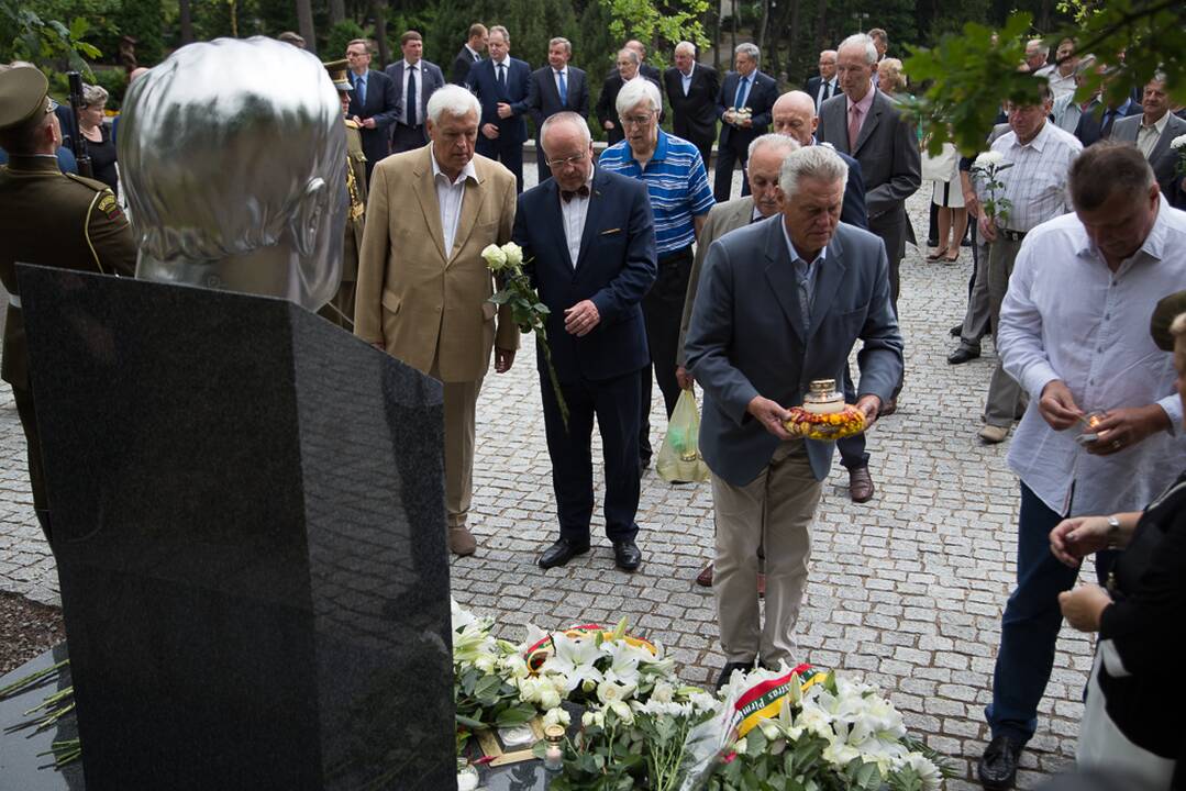 A. M. Brazausko mirties metinių minėjimas