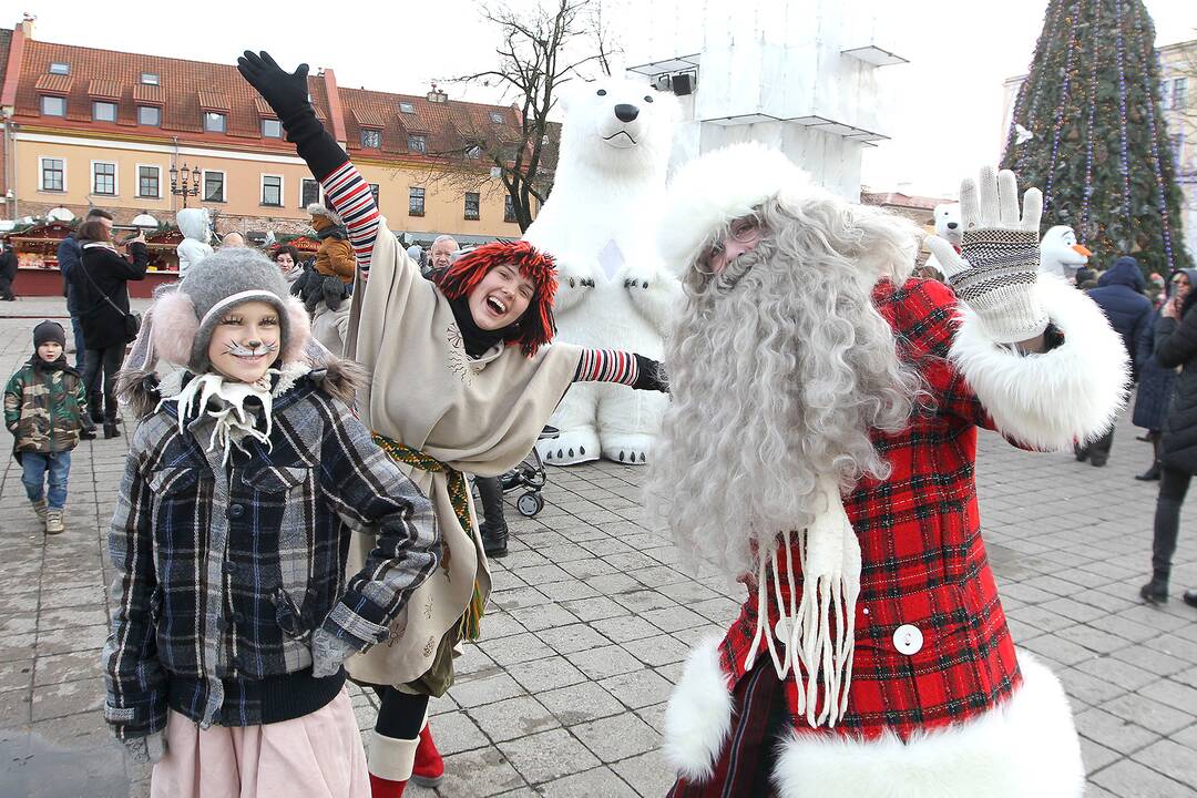 Antroji Kalėdų diena prie Kauno eglės