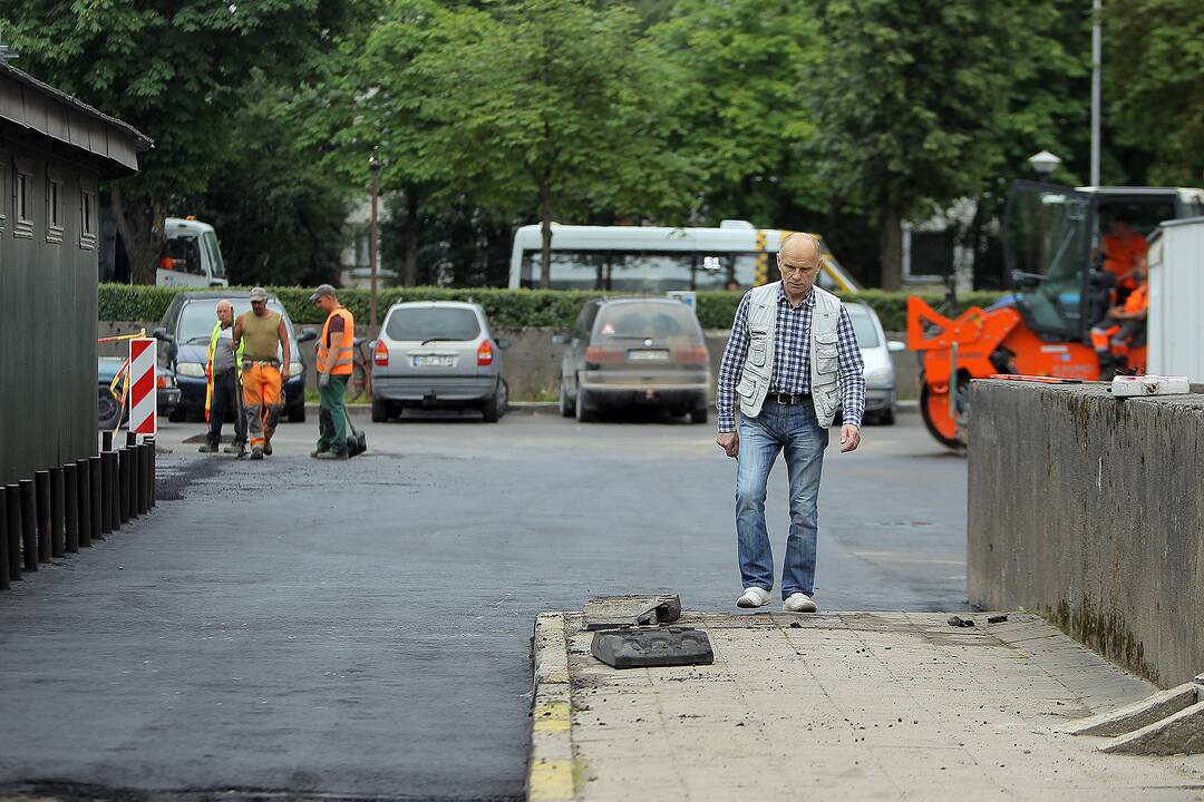 Tvarkoma Kalniečių turgaus aikštelė