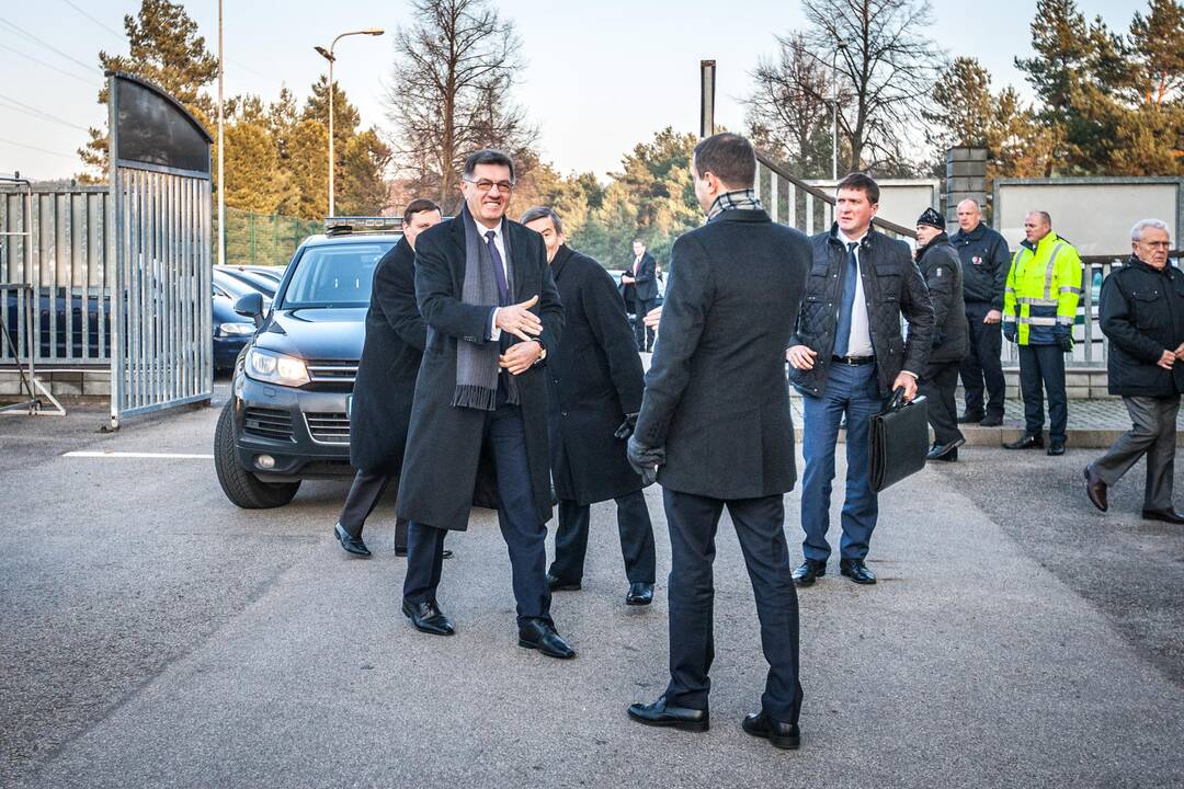 Kauno hidroelektrinei suteiktas A. Brazausko vardas