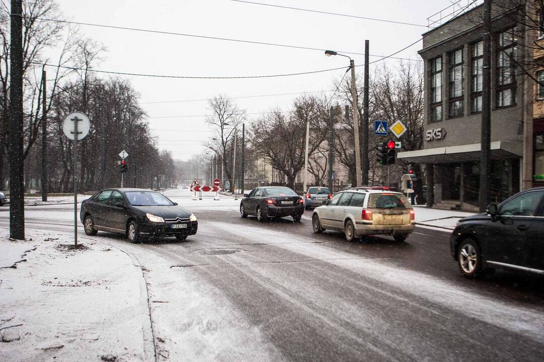 Kelio remontas K. Petrausko gatėje