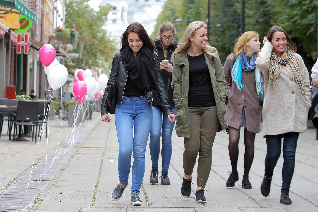 Kauno jaunimo dienų balionai Laisvės alėjoje