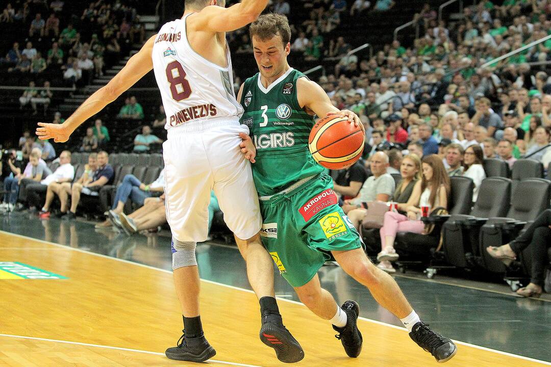LKL pusfinalis: „Žalgiris“ – „Lietkabelis“ 93:69