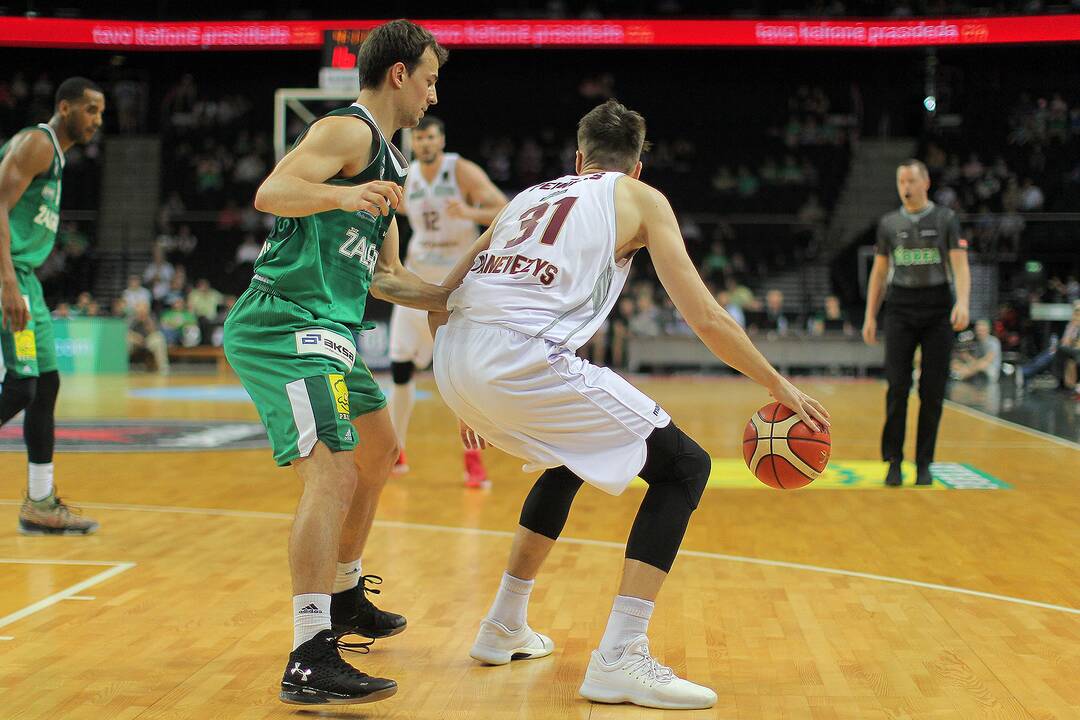 LKL pusfinalis: „Žalgiris“ – „Lietkabelis“ 93:69