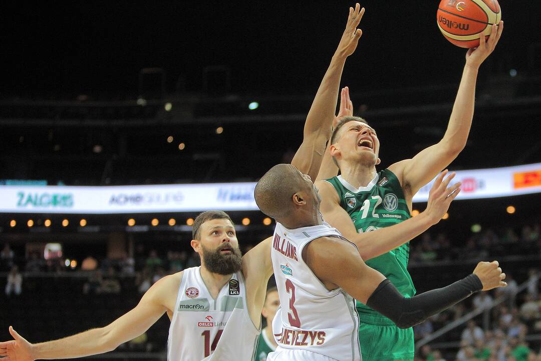 LKL pusfinalis: „Žalgiris“ – „Lietkabelis“ 93:69