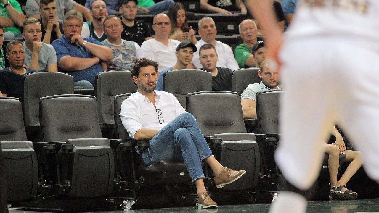 LKL pusfinalis: „Žalgiris“ – „Lietkabelis“ 93:69