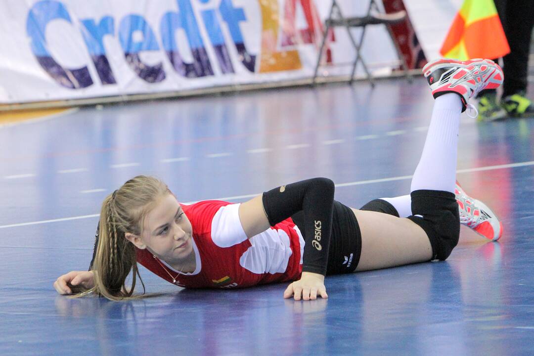 Europos jaunių čempionato atranka: Lietuva – Lenkija 0:3