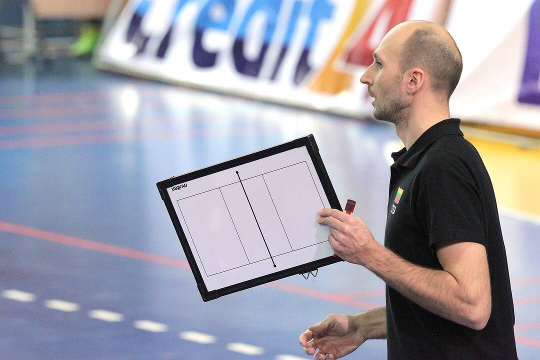 Europos jaunių čempionato atranka: Lietuva – Lenkija 0:3