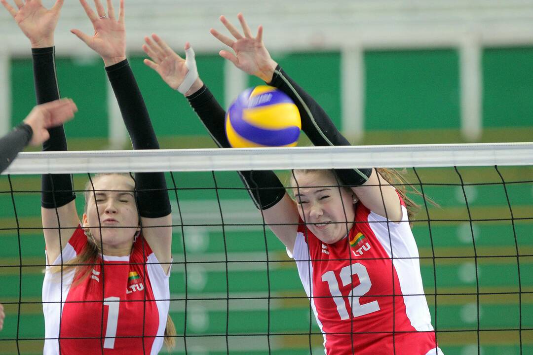 Europos jaunių čempionato atranka: Lietuva – Lenkija 0:3
