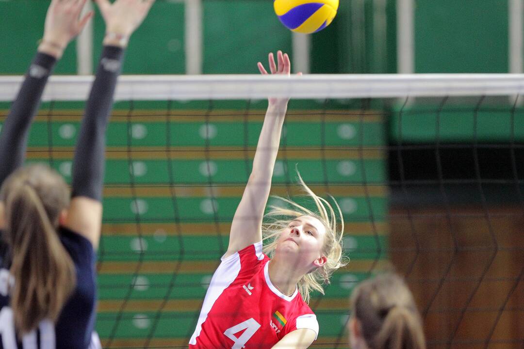 Europos jaunių čempionato atranka: Lietuva – Lenkija 0:3