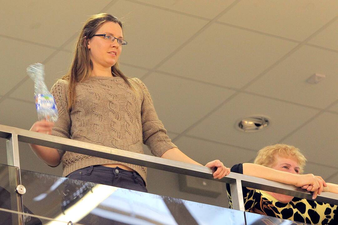 Lietuvos moterų krepšinio lygos pusfinalis: „Hoptrans-Sirenos“ – „Utena“ 51:42