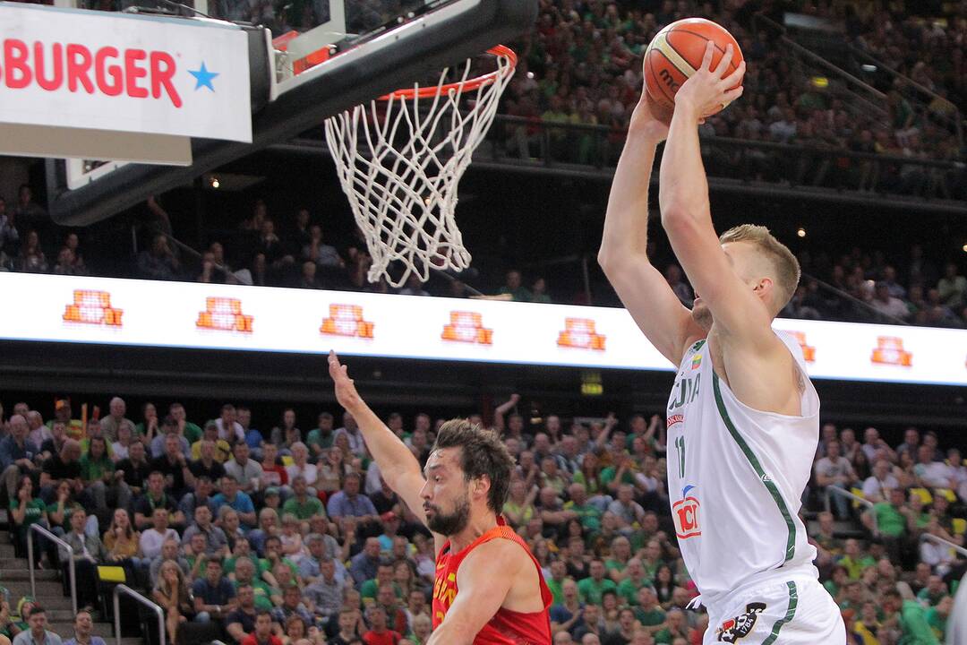 Krepšinis Lietuva - Ispanija 87:83