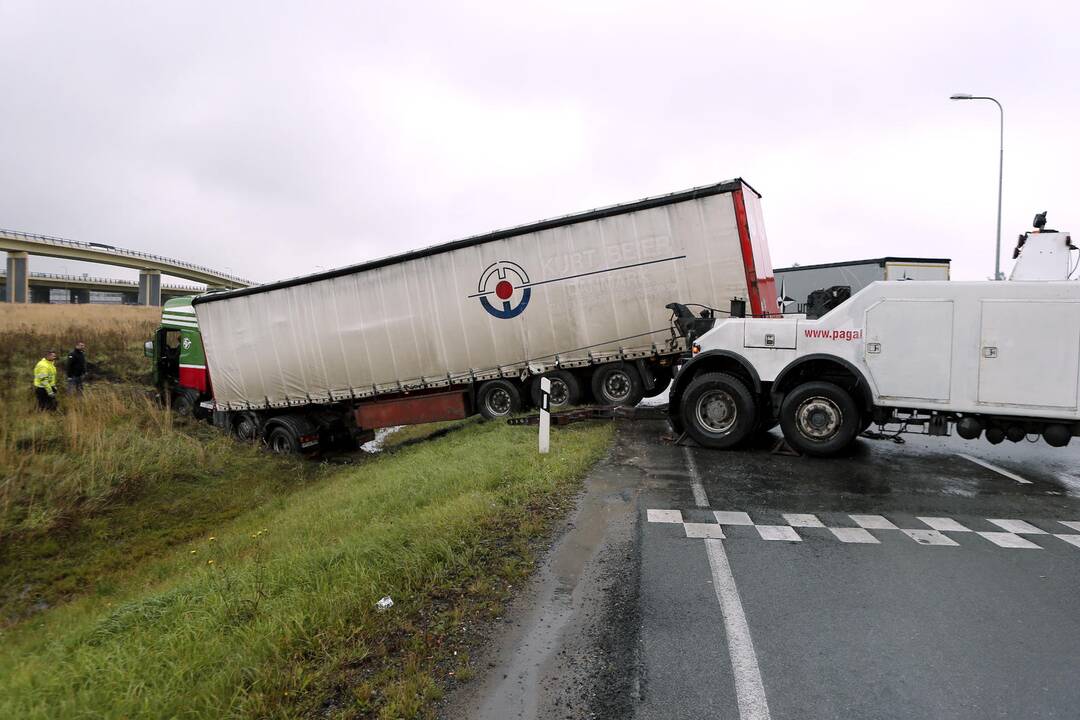 Avarija Jakų žiede