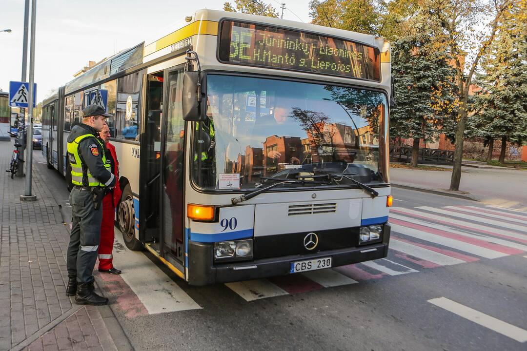 Autobusas kliudė žmogų