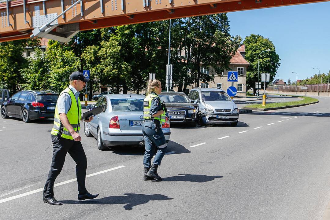 Avarija Priestočio ir Šaulių gatvių sankryžoje