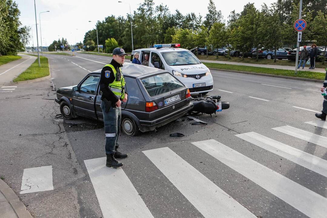 Avarija Agluonos gatvėje