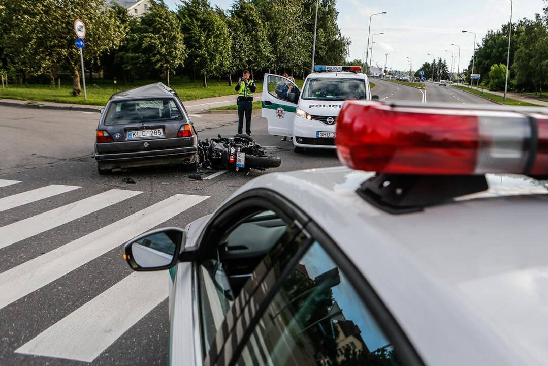 Avarija Agluonos gatvėje
