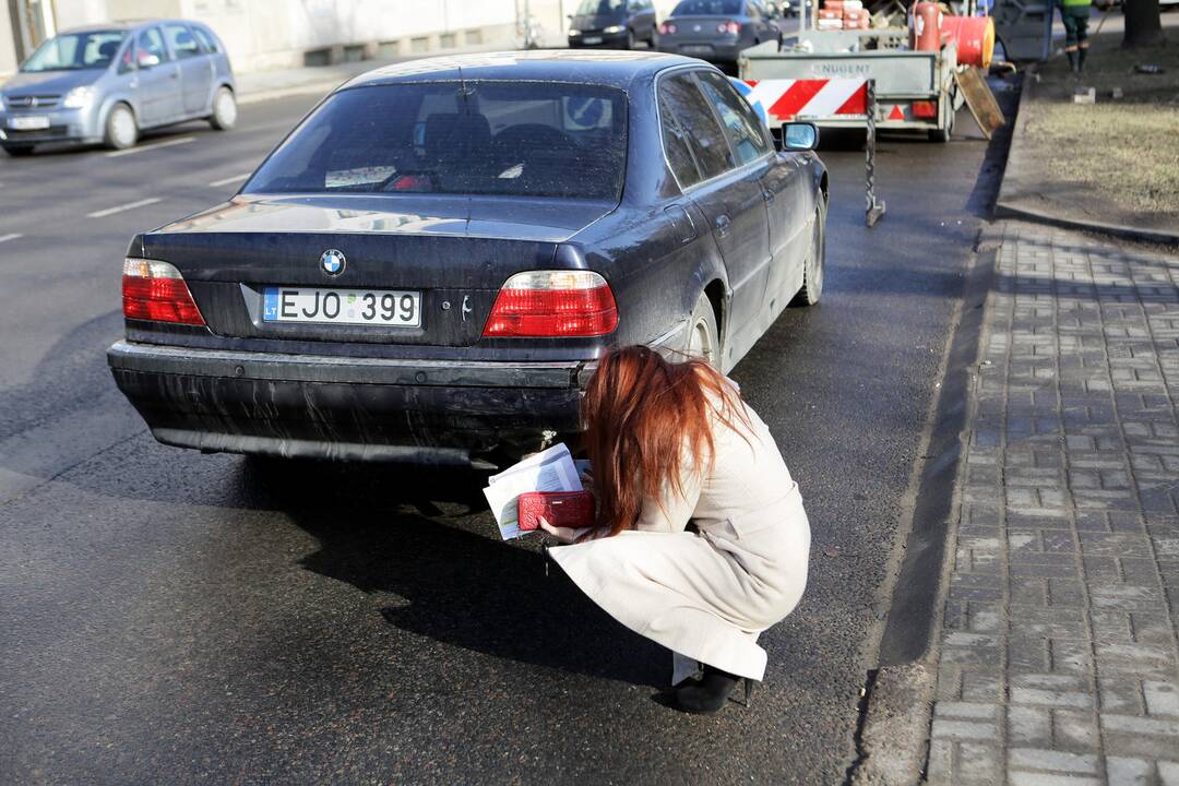 Minijos gatvėje susidūrė trys automobilaii