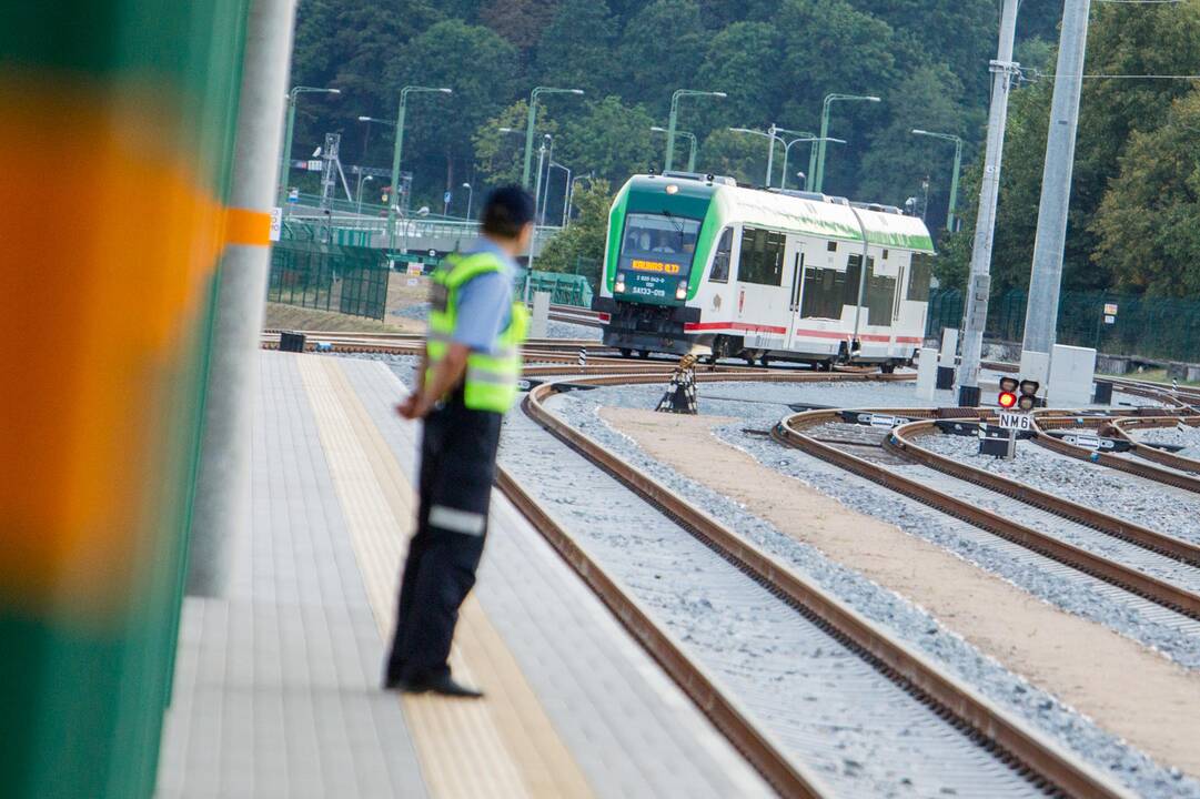 Pirmas traukinys „Rail Baltica“ vėže