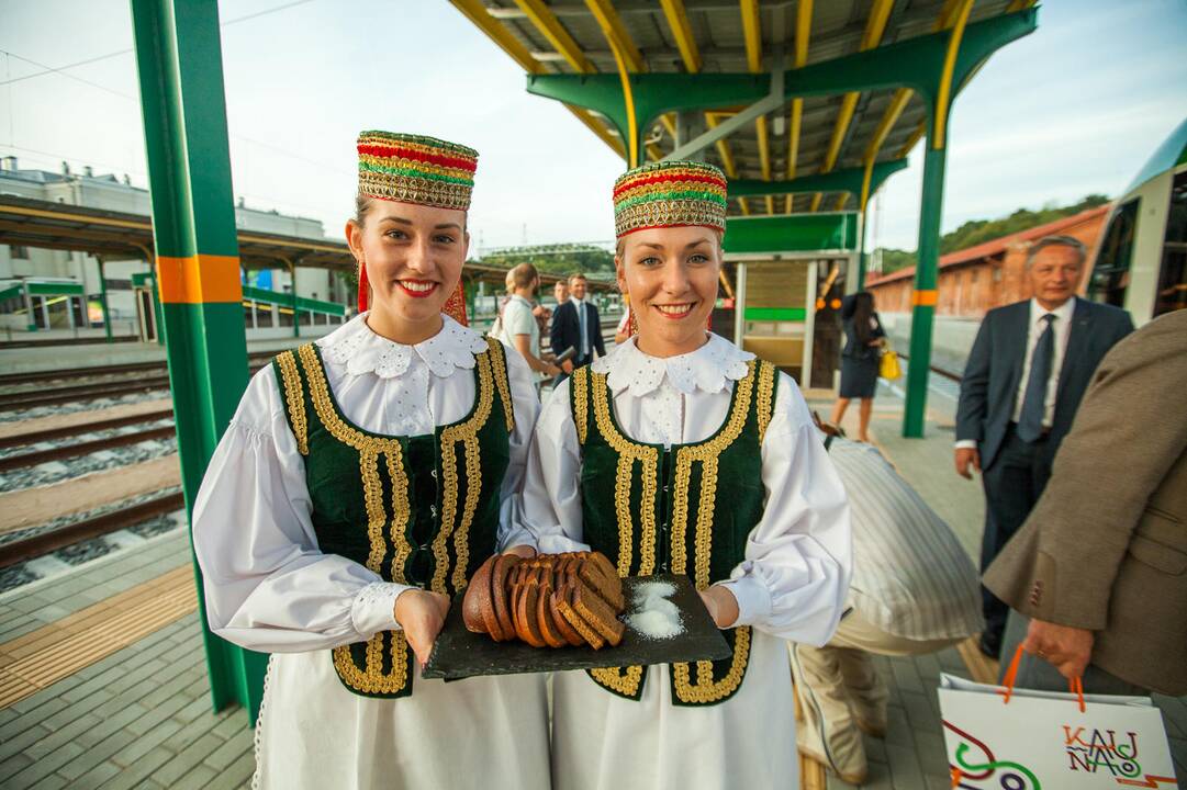 Pirmas traukinys „Rail Baltica“ vėže