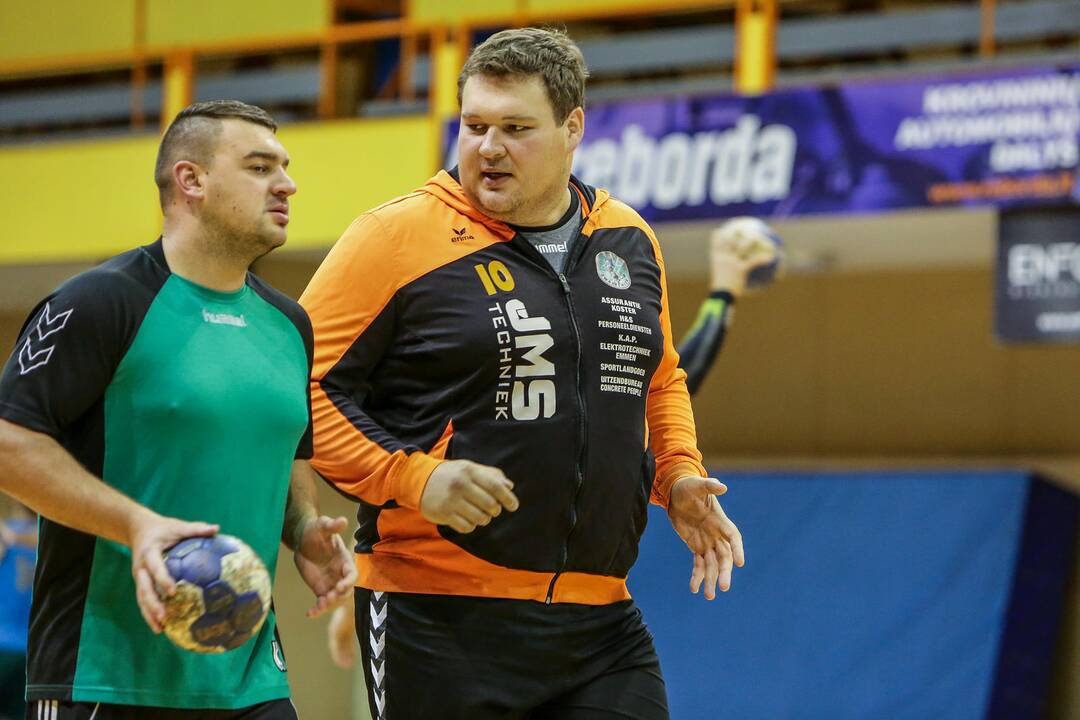 Rankinio klubo "Dragūnas" treniruotė