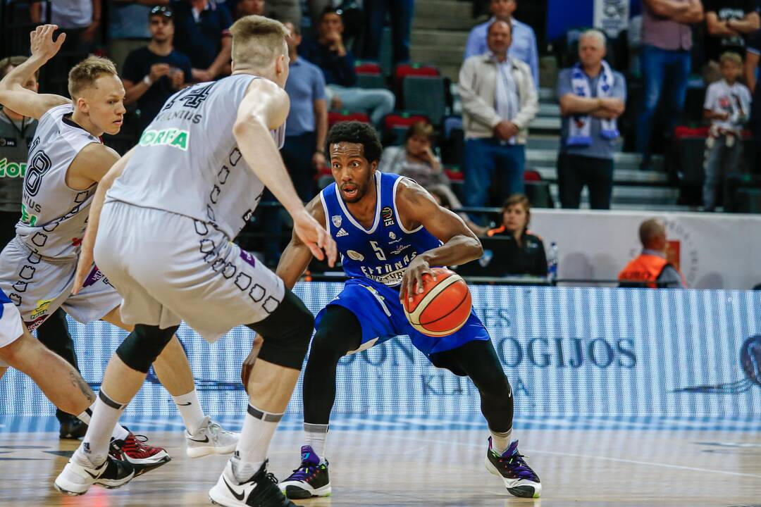 "Neptūnas" - "Lietuvos rytas" 74:70